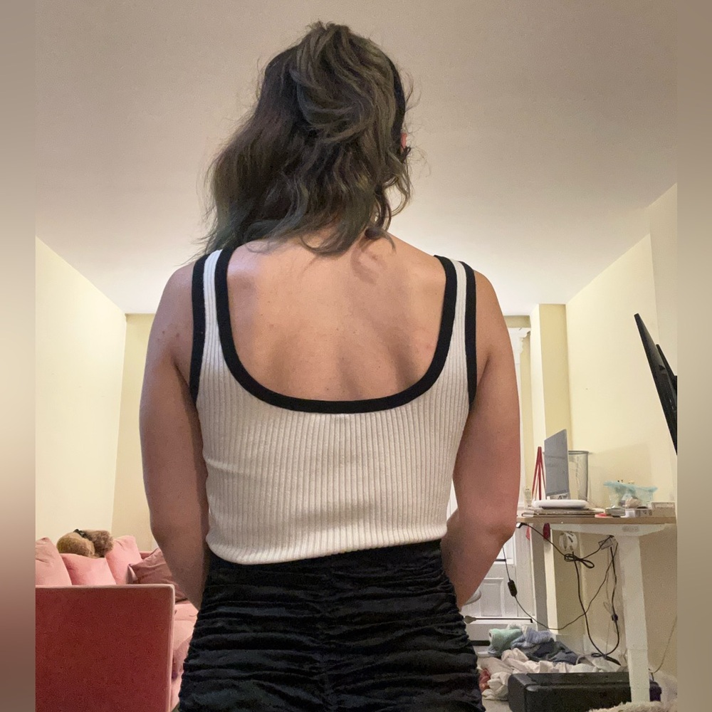 H&M ribbed tank - Picture 2 of 5
